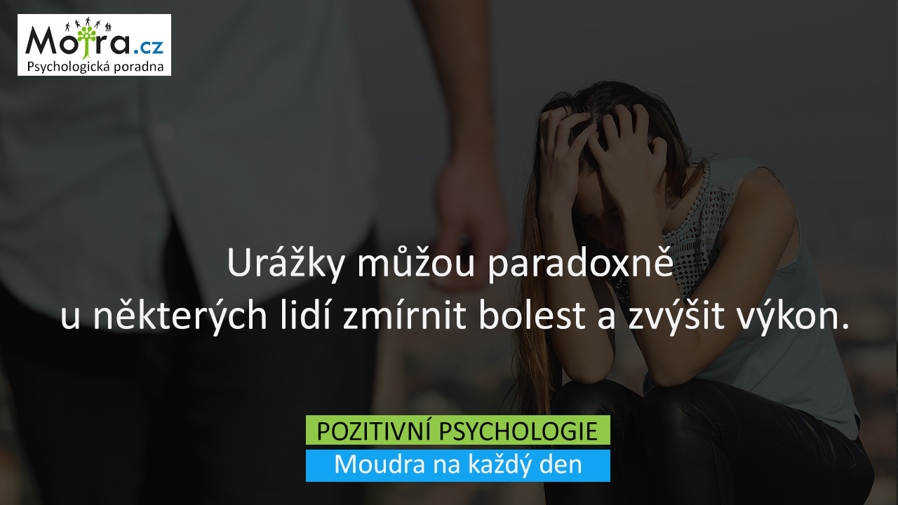 Urážky můžou paradoxně u některých lidí zmírnit bolest a zvýšit výkon.